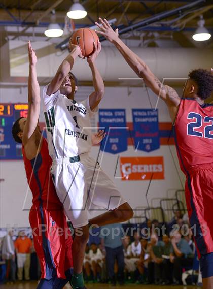 Thumbnail 2 in Findlay Prep @ Montrose Christian (Tarkanian Classic) photogallery.