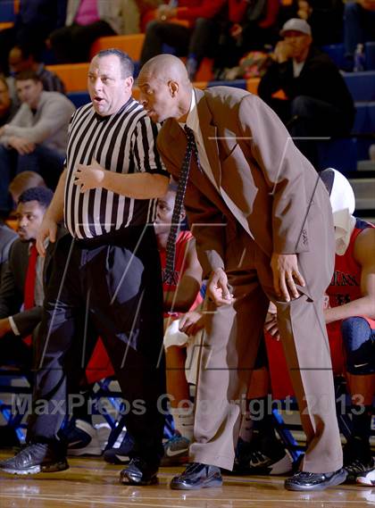 Thumbnail 2 in Findlay Prep @ Montrose Christian (Tarkanian Classic) photogallery.