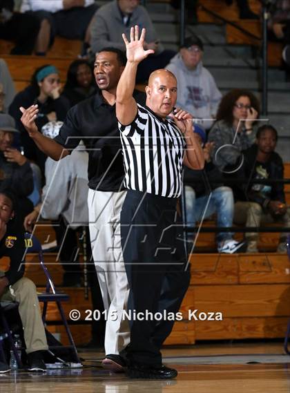 Thumbnail 1 in Windward vs. Lynwood (CIF SS Playoffs) photogallery.