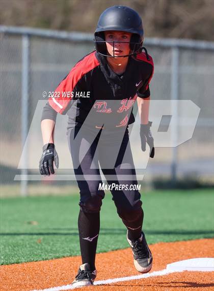 Thumbnail 2 in Center Hill vs DeSoto Central (Morris Hunter Tournament) photogallery.