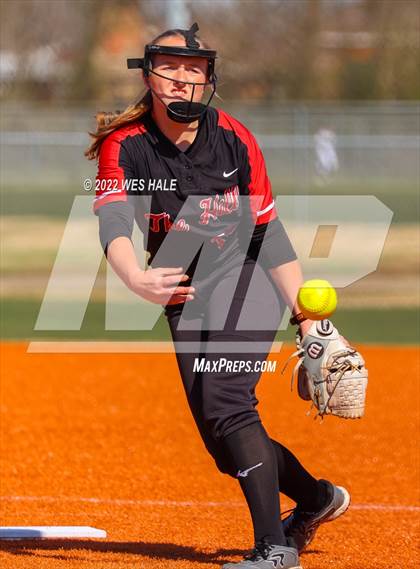 Thumbnail 2 in Center Hill vs DeSoto Central (Morris Hunter Tournament) photogallery.