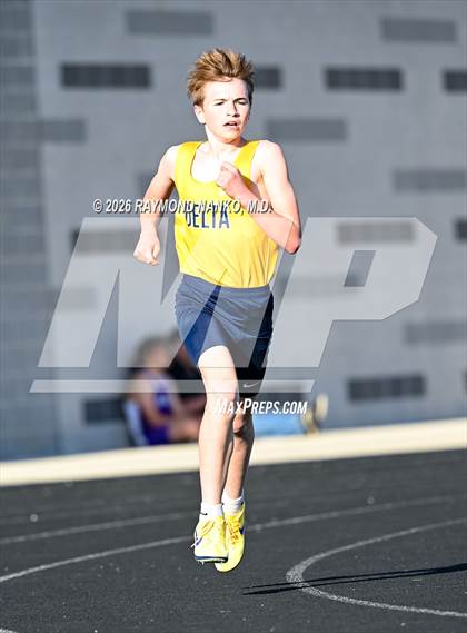 Thumbnail 3 in Muncie Central Duals (1600 Meter) photogallery.