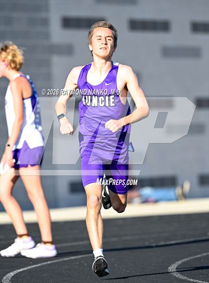 Thumbnail 3 in Muncie Central Duals (1600 Meter) photogallery.