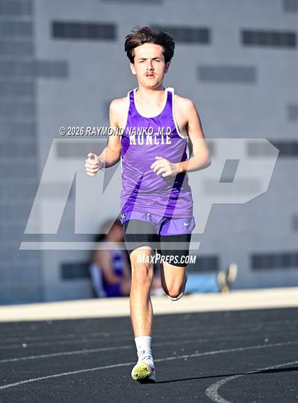 Thumbnail 1 in Muncie Central Duals (1600 Meter) photogallery.