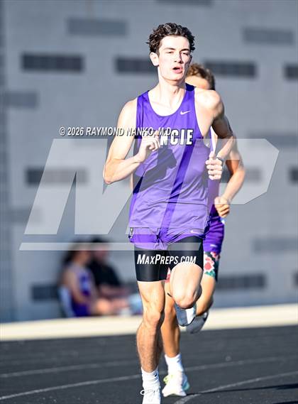 Thumbnail 1 in Muncie Central Duals (1600 Meter) photogallery.