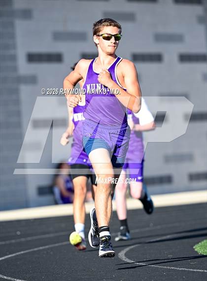 Thumbnail 1 in Muncie Central Duals (1600 Meter) photogallery.
