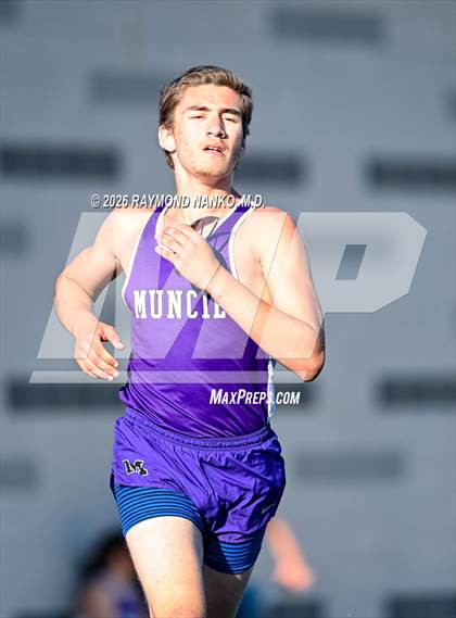 Thumbnail 3 in Muncie Central Duals (1600 Meter) photogallery.