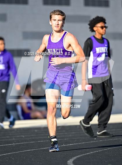 Thumbnail 3 in Muncie Central Duals (1600 Meter) photogallery.
