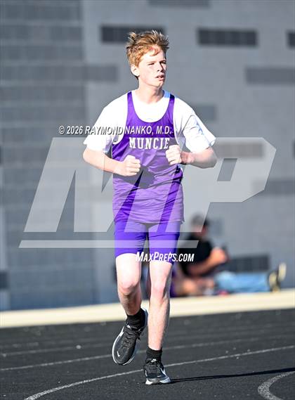 Thumbnail 1 in Muncie Central Duals (1600 Meter) photogallery.