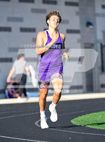 Thumbnail 2 in Muncie Central Duals (1600 Meter) photogallery.