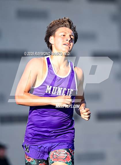 Thumbnail 3 in Muncie Central Duals (1600 Meter) photogallery.