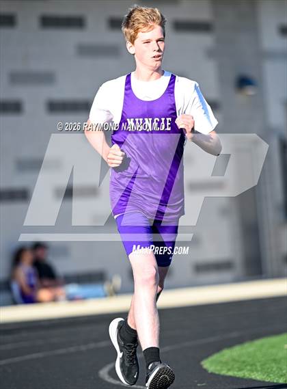 Thumbnail 2 in Muncie Central Duals (1600 Meter) photogallery.