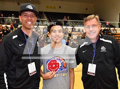 Thumbnail 2 in Nogales vs. Foothill Tech (CIF SS 5AA Final) photogallery.