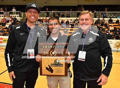 Thumbnail 2 in Nogales vs. Foothill Tech (CIF SS 5AA Final) photogallery.