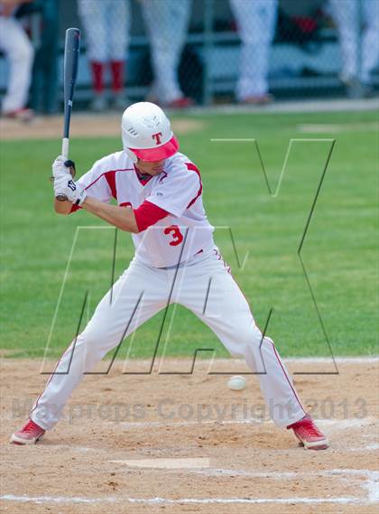 Thumbnail 1 in Carroll vs Taft (UIL 5A Region IV  Bi-District Playoff) photogallery.