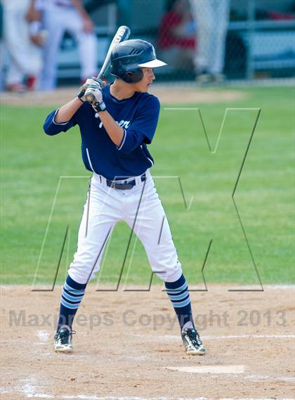 Thumbnail 2 in Carroll vs Taft (UIL 5A Region IV  Bi-District Playoff) photogallery.