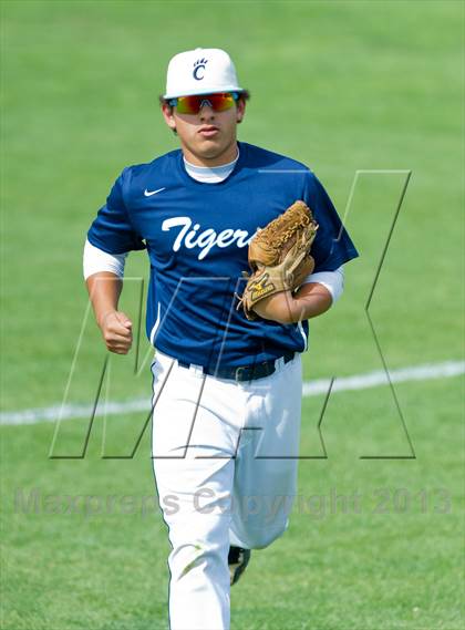 Thumbnail 2 in Carroll vs Taft (UIL 5A Region IV  Bi-District Playoff) photogallery.