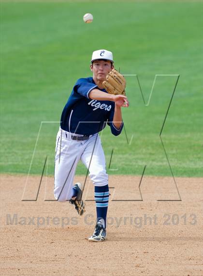 Thumbnail 3 in Carroll vs Taft (UIL 5A Region IV  Bi-District Playoff) photogallery.