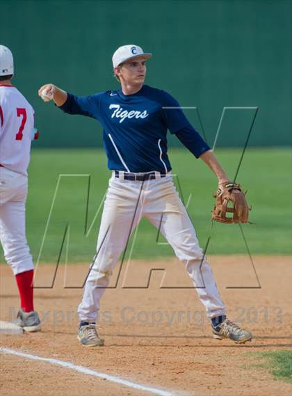 Thumbnail 2 in Carroll vs Taft (UIL 5A Region IV  Bi-District Playoff) photogallery.
