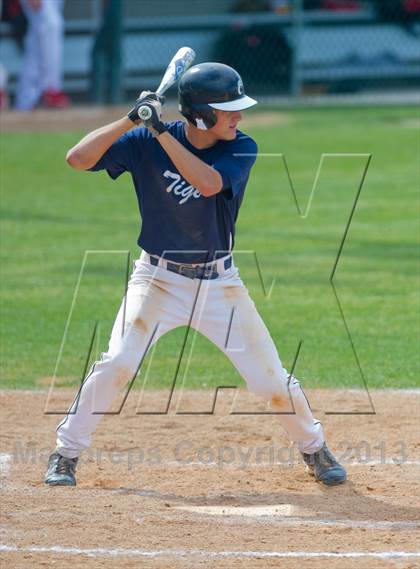 Thumbnail 2 in Carroll vs Taft (UIL 5A Region IV  Bi-District Playoff) photogallery.