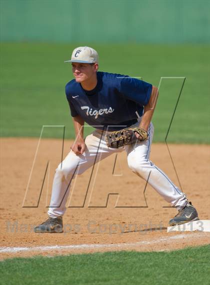 Thumbnail 1 in Carroll vs Taft (UIL 5A Region IV  Bi-District Playoff) photogallery.
