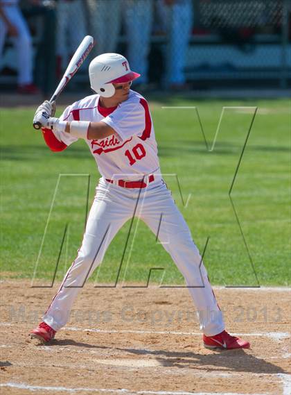 Thumbnail 3 in Carroll vs Taft (UIL 5A Region IV  Bi-District Playoff) photogallery.
