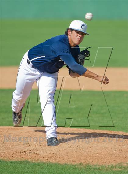 Thumbnail 3 in Carroll vs Taft (UIL 5A Region IV  Bi-District Playoff) photogallery.
