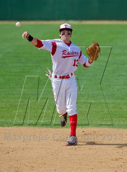 Thumbnail 1 in Carroll vs Taft (UIL 5A Region IV  Bi-District Playoff) photogallery.
