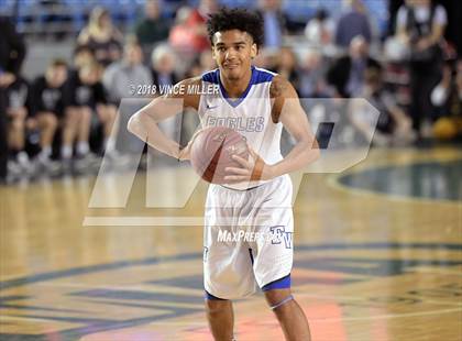 Thumbnail 2 in Gonzaga Prep vs. Federal Way (WIAA 4A Final) photogallery.