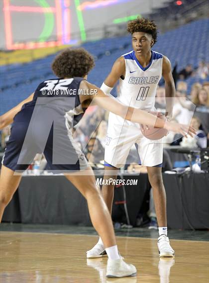 Thumbnail 1 in Gonzaga Prep vs. Federal Way (WIAA 4A Final) photogallery.