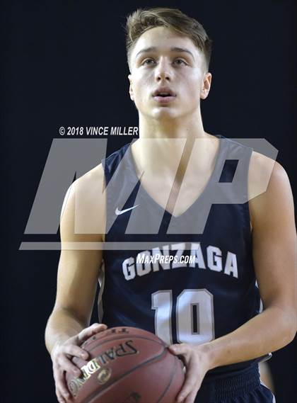 Thumbnail 2 in Gonzaga Prep vs. Federal Way (WIAA 4A Final) photogallery.