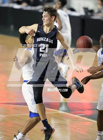 Thumbnail 1 in Gonzaga Prep vs. Federal Way (WIAA 4A Final) photogallery.