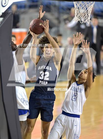 Thumbnail 2 in Gonzaga Prep vs. Federal Way (WIAA 4A Final) photogallery.
