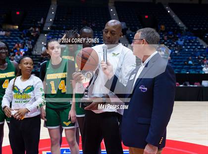 Thumbnail 3 in Greenforest vs Montgomery County (GHSA A Div.2 State Championship) photogallery.