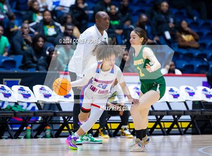 Thumbnail 1 in Greenforest vs Montgomery County (GHSA A Div.2 State Championship) photogallery.