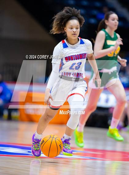 Thumbnail 2 in Greenforest vs Montgomery County (GHSA A Div.2 State Championship) photogallery.