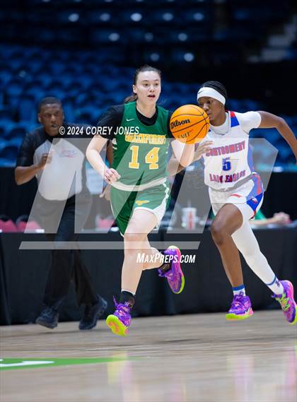 Thumbnail 3 in Greenforest vs Montgomery County (GHSA A Div.2 State Championship) photogallery.