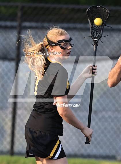 Thumbnail 2 in Honeoye Falls-Lima @ Palmyra-Macedon  (NYSPHAA Section V Class C Final) photogallery.