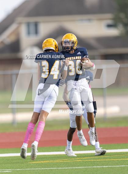 Thumbnail 2 in Cypress Ranch vs Cypress Park (B Teams) photogallery.