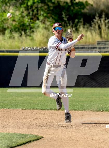 Thumbnail 3 in Whitney vs. Laguna Creek (CIF SJS D2 Quarterfinal) photogallery.