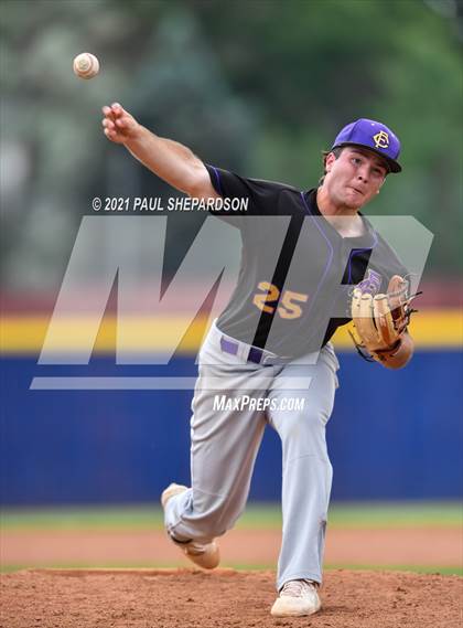 Thumbnail 2 in Chatfield vs. Fort Collins (CHSAA 5A State Quarter Finals) photogallery.
