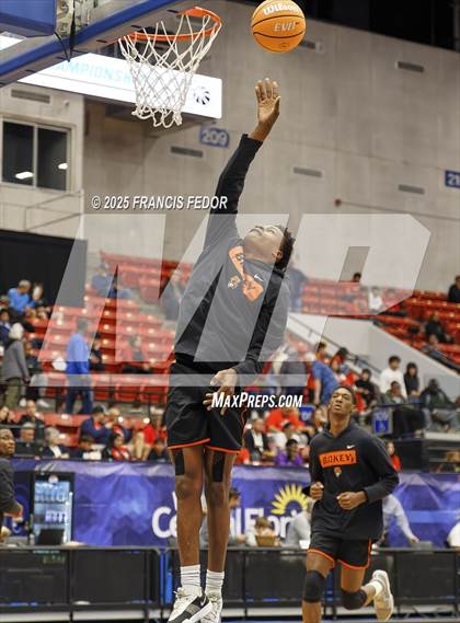 Thumbnail 2 in Columbus vs. Seminole (FHSAA 7A Semifinal) photogallery.