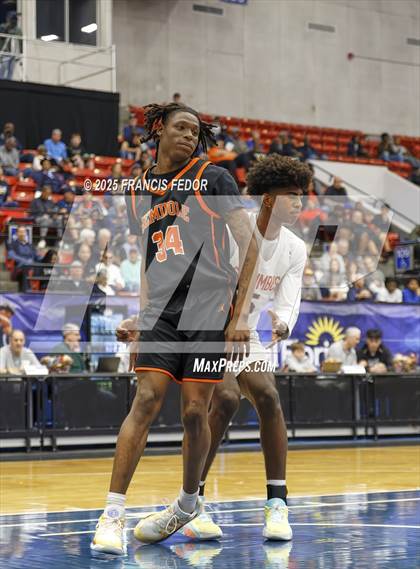 Thumbnail 2 in Columbus vs. Seminole (FHSAA 7A Semifinal) photogallery.