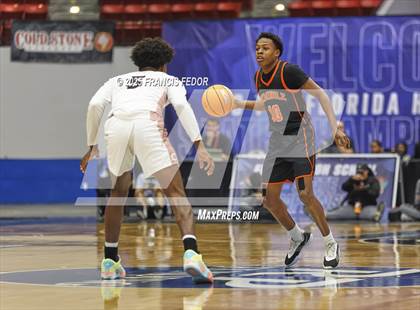 Thumbnail 1 in Columbus vs. Seminole (FHSAA 7A Semifinal) photogallery.