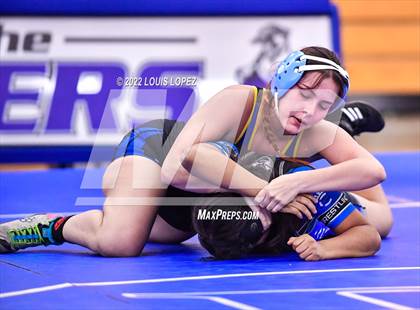 Thumbnail 2 in Charter Oak @ Diamond Ranch photogallery.