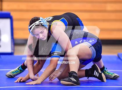 Thumbnail 1 in Charter Oak @ Diamond Ranch photogallery.
