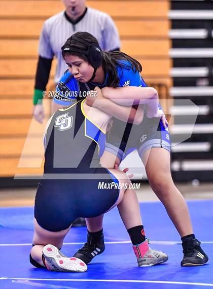 Thumbnail 2 in Charter Oak @ Diamond Ranch photogallery.