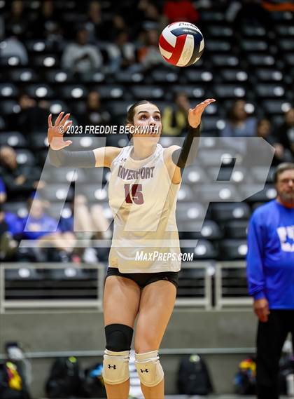 Thumbnail 3 in Davenport vs. Celina (UIL 4A Volleyball Semi-Final) photogallery.