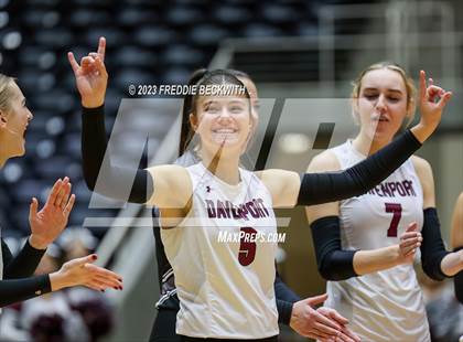 Thumbnail 1 in Davenport vs. Celina (UIL 4A Volleyball Semi-Final) photogallery.