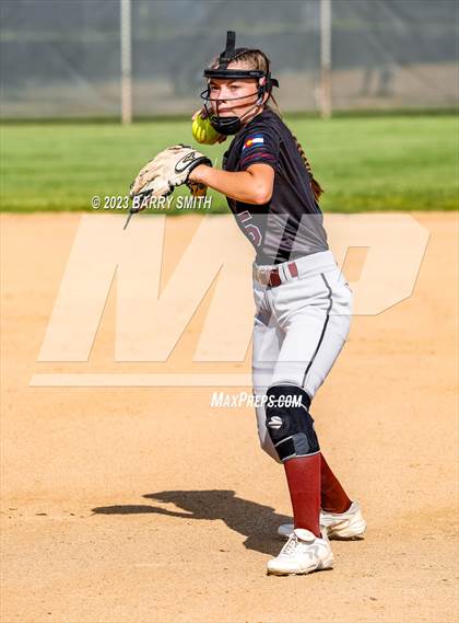 Thumbnail 1 in Berthoud @ Loveland photogallery.